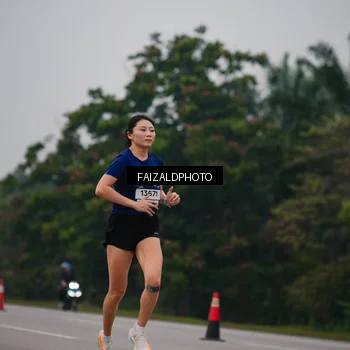 Runner Photo 7440682