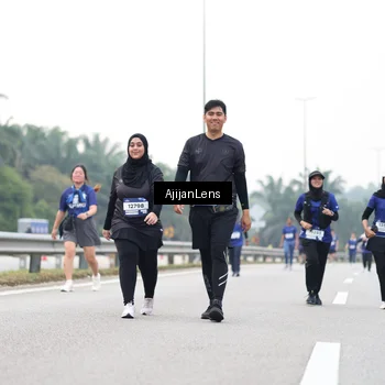 Runner Photo 7440684