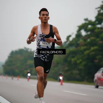Runner Photo 7440685