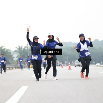 Runner Photo 7440687