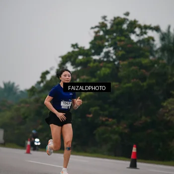 Runner Photo 7440690