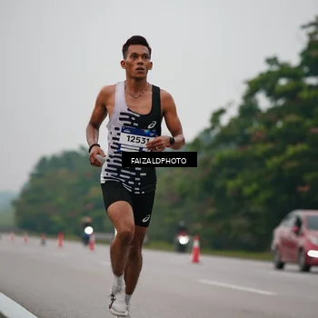 Runner Photo 7440693
