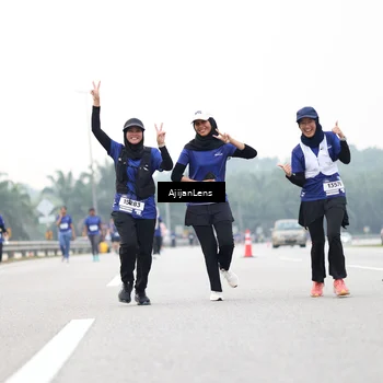 Runner Photo 7440695
