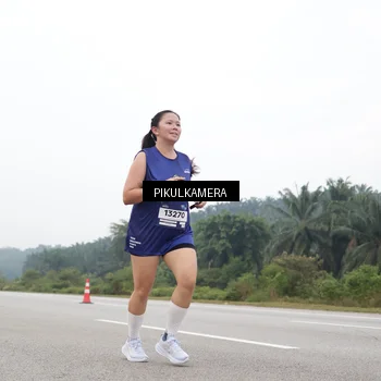 Runner Photo 7440706
