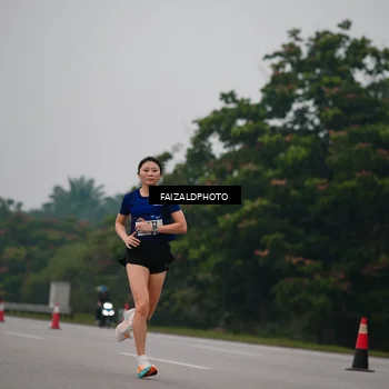 Runner Photo 7440712