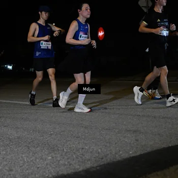 Runner Photo 7440713