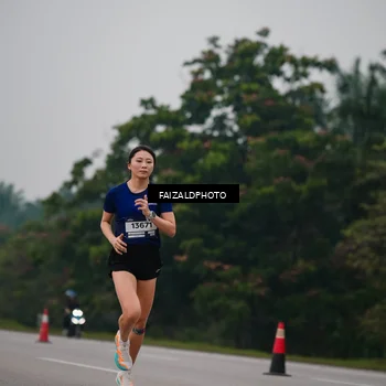 Runner Photo 7440716
