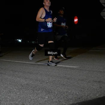 Runner Photo 7440725