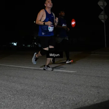 Runner Photo 7440726
