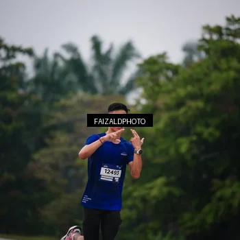 Runner Photo 7440741