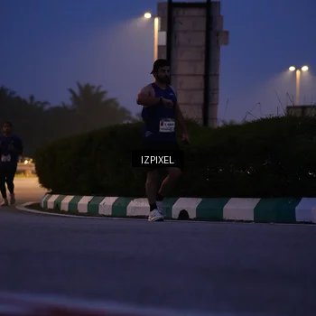 Runner Photo 7440748
