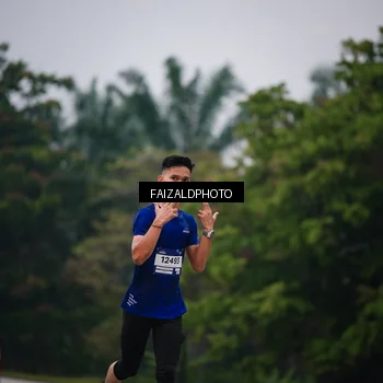 Runner Photo 7440750