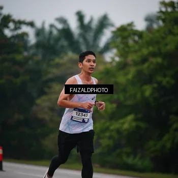 Runner Photo 7440766