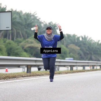 Runner Photo 7440780