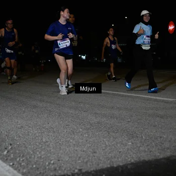 Runner Photo 7440781