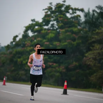 Runner Photo 7440787