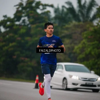 Runner Photo 7440797