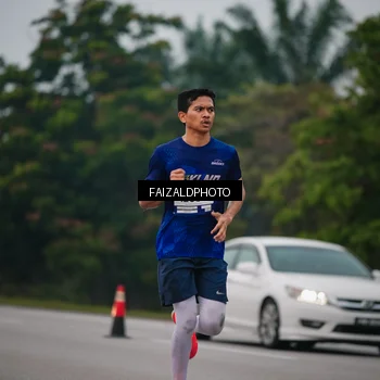 Runner Photo 7440803