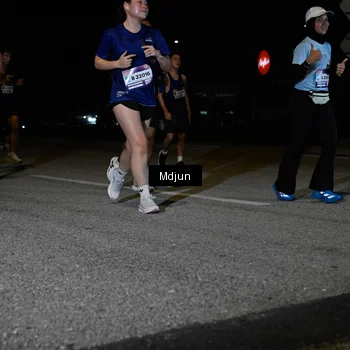 Runner Photo 7440810