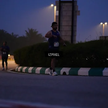 Runner Photo 7440858