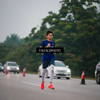 Runner Photo 7440860