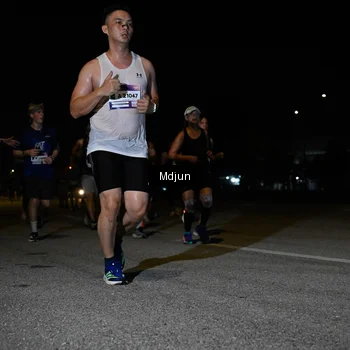 Runner Photo 7440865