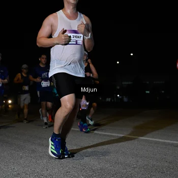 Runner Photo 7440882