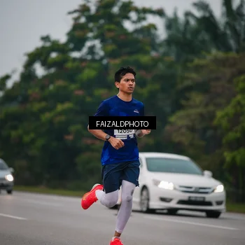 Runner Photo 7440901