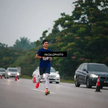 Runner Photo 7440913