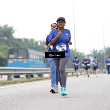 Runner Photo 7440915