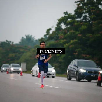 Runner Photo 7440921