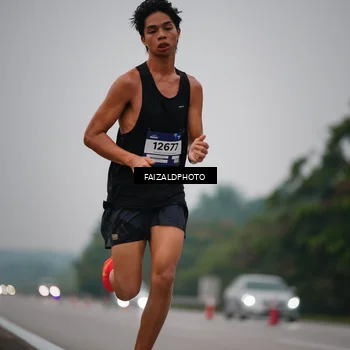 Runner Photo 7440923