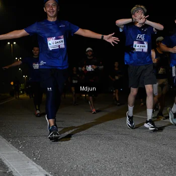Runner Photo 7440928