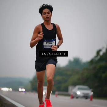 Runner Photo 7440930