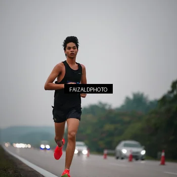 Runner Photo 7440943