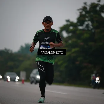 Runner Photo 7440951