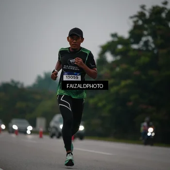 Runner Photo 7440955