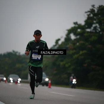 Runner Photo 7440968
