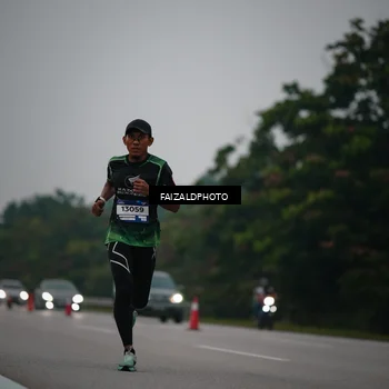 Runner Photo 7440975