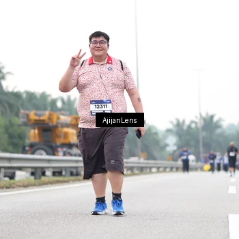 Runner Photo 7440984