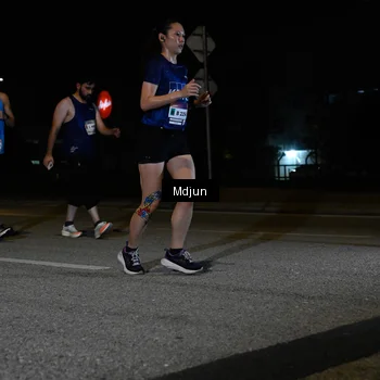 Runner Photo 7440998