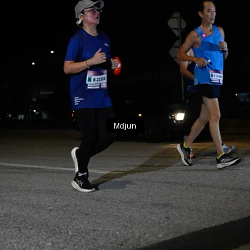 Runner Photo 7441016
