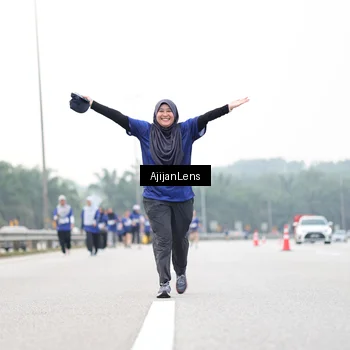 Runner Photo 7441047