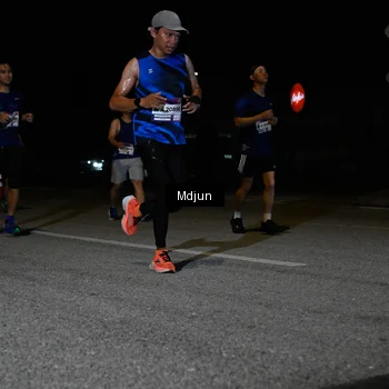 Runner Photo 7441049