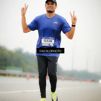 Runner Photo 7441052