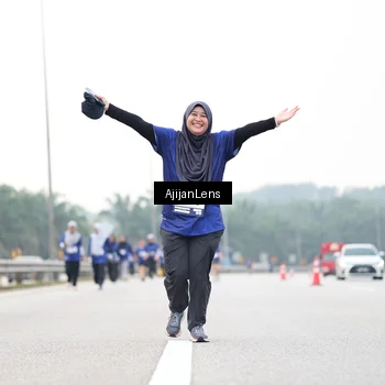 Runner Photo 7441053