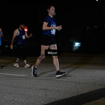 Runner Photo 7441068