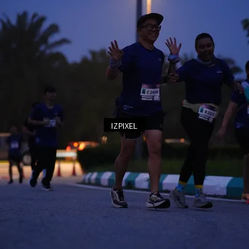 Runner Photo 7441073