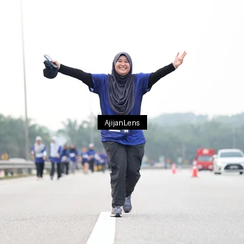 Runner Photo 7441075
