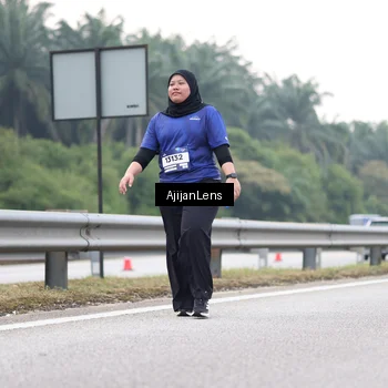 Runner Photo 7441076